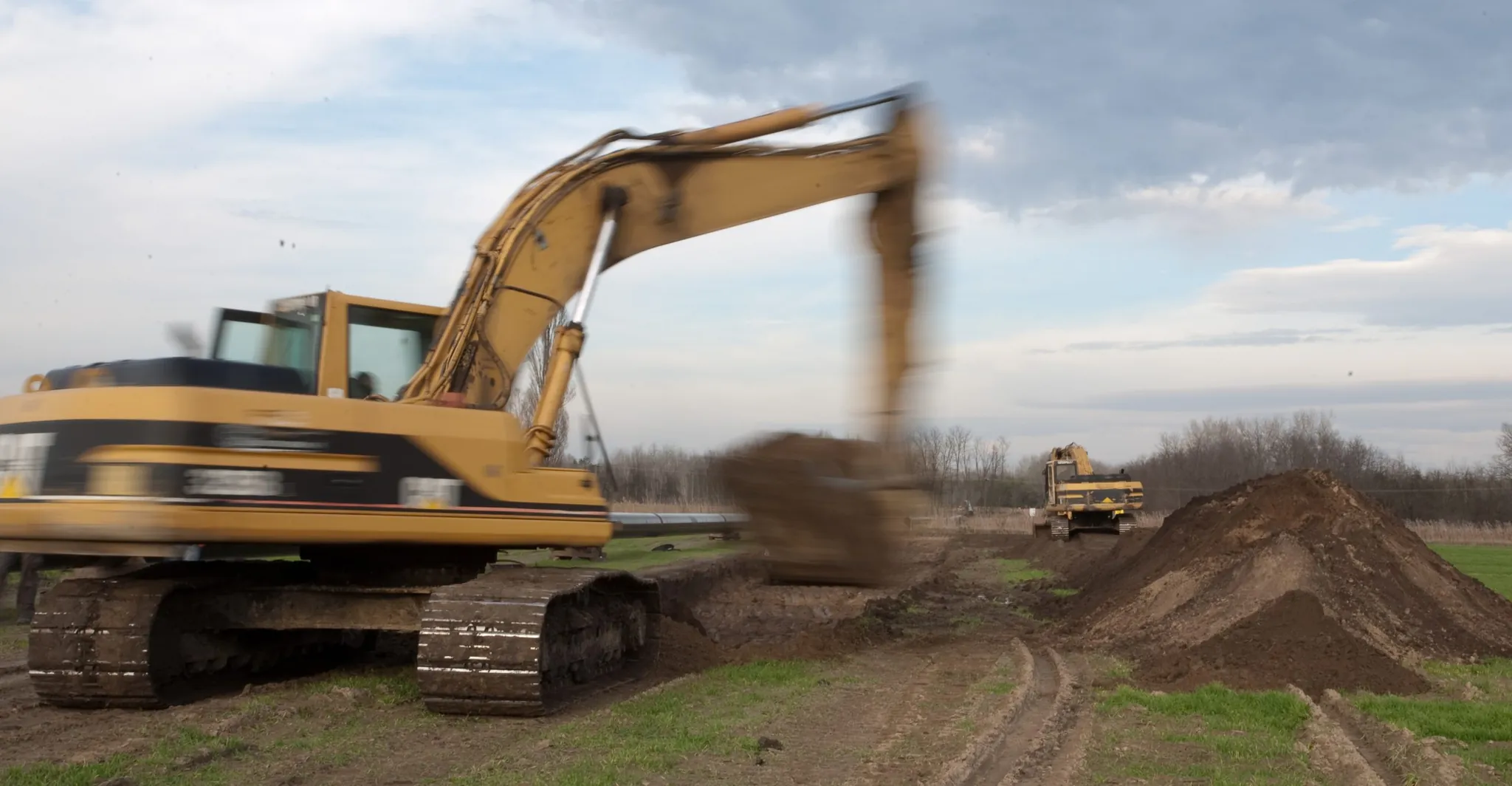 2008 – MOL gázvezeték Országhatár-Beregdaróc-Hajdúszoboszló DN 1000 DN 1400 földmunkái