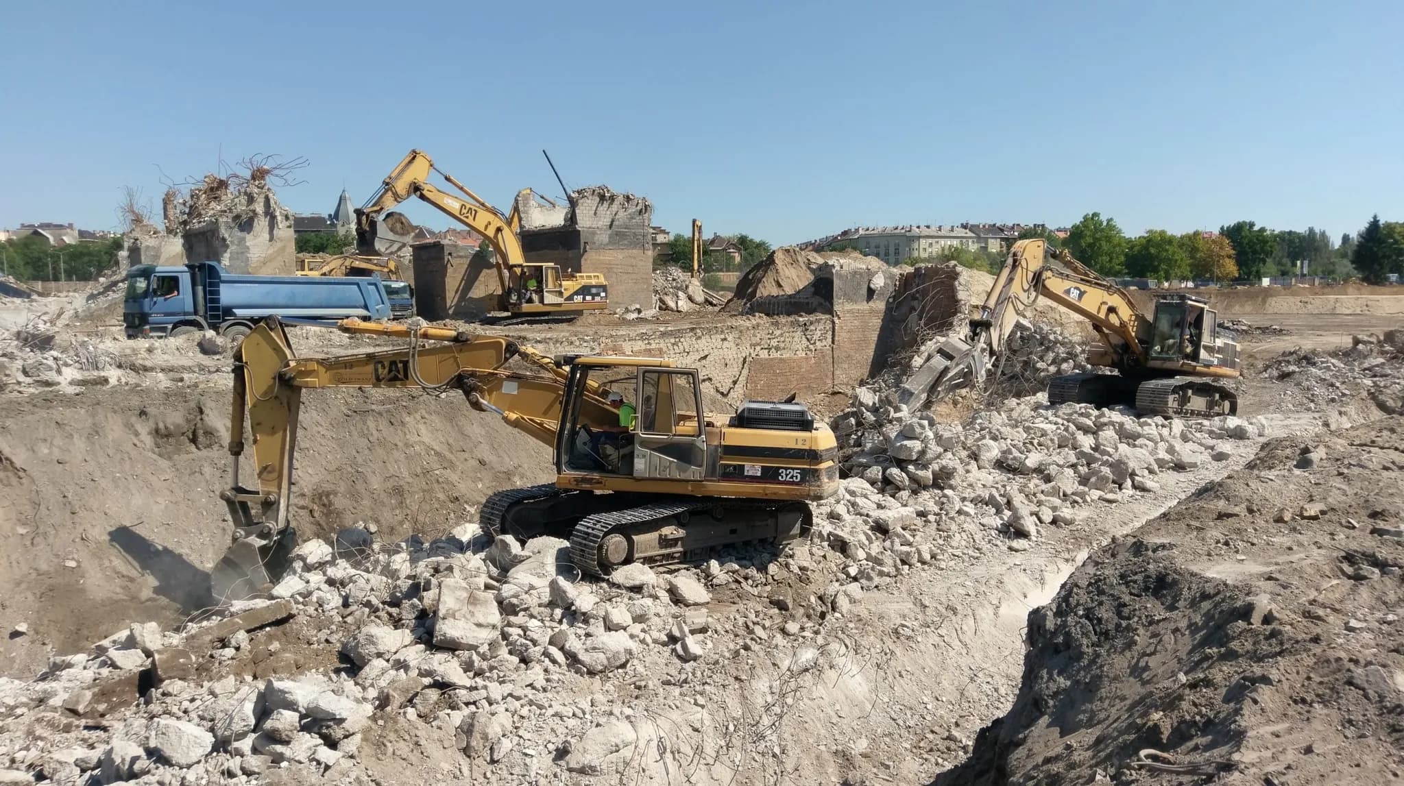 2016 – Puskás Ferenc Stadion bontása és földmunkái