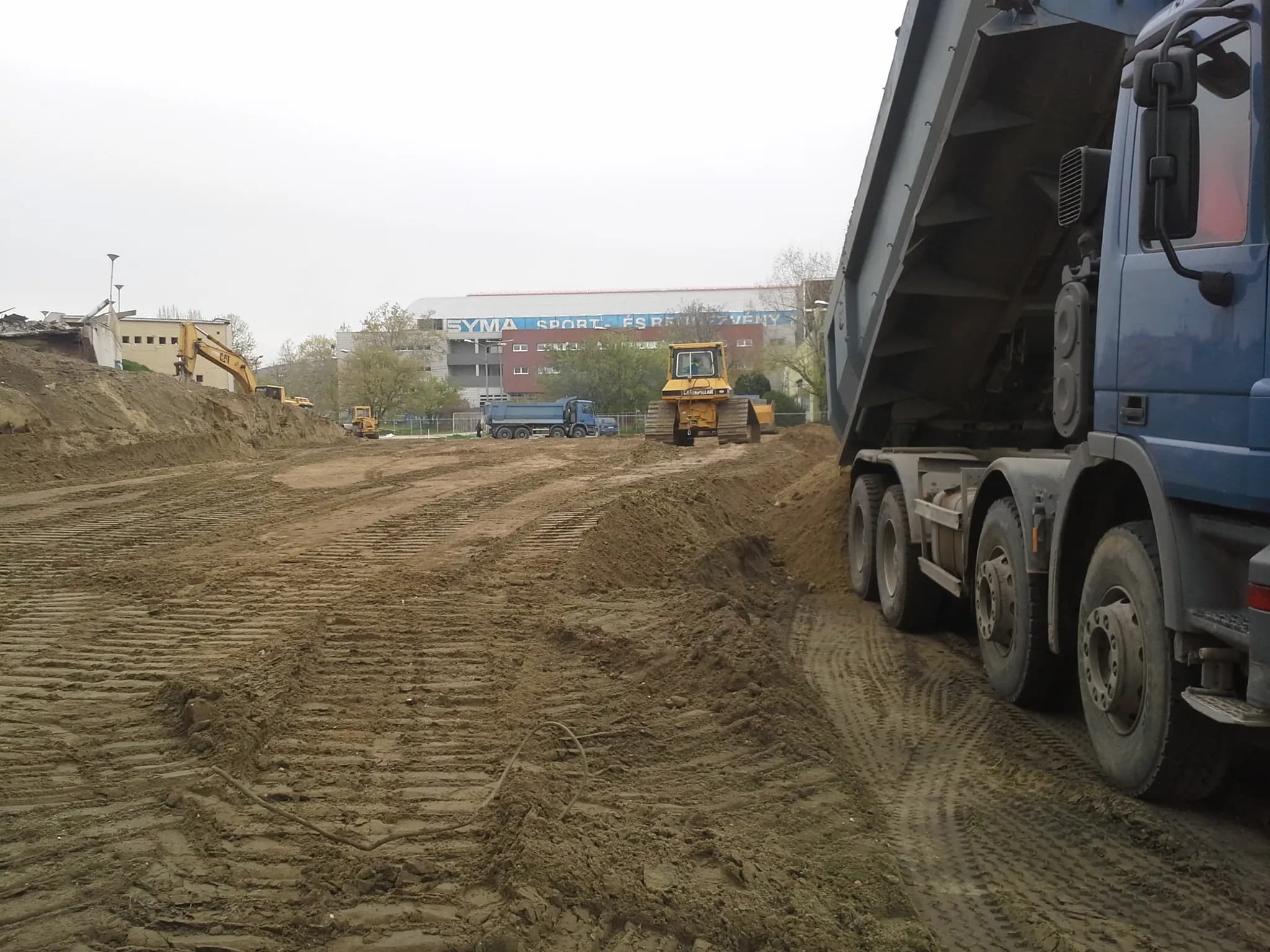 2016 – Puskás Ferenc Stadion bontása és földmunkái