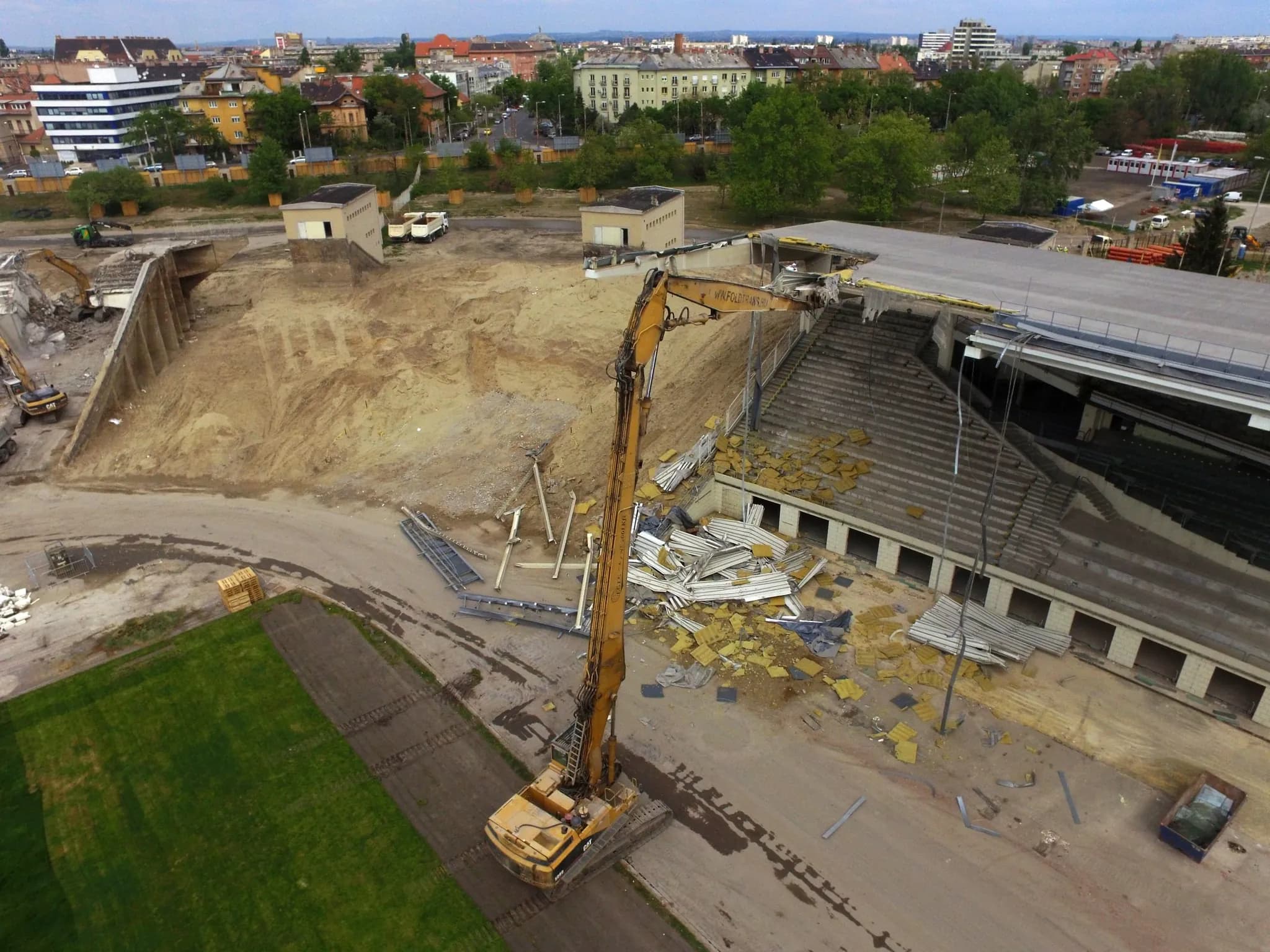 2016 – Puskás Ferenc Stadion bontása és földmunkái