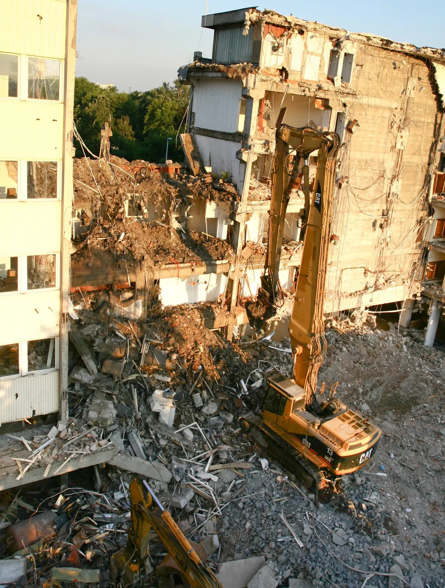 2008 – Corvinus Egyetem épületeinek bontása