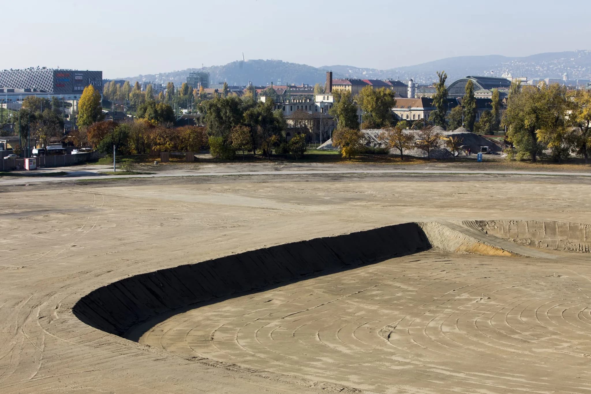 2016 – Puskás Ferenc Stadion bontása és földmunkái