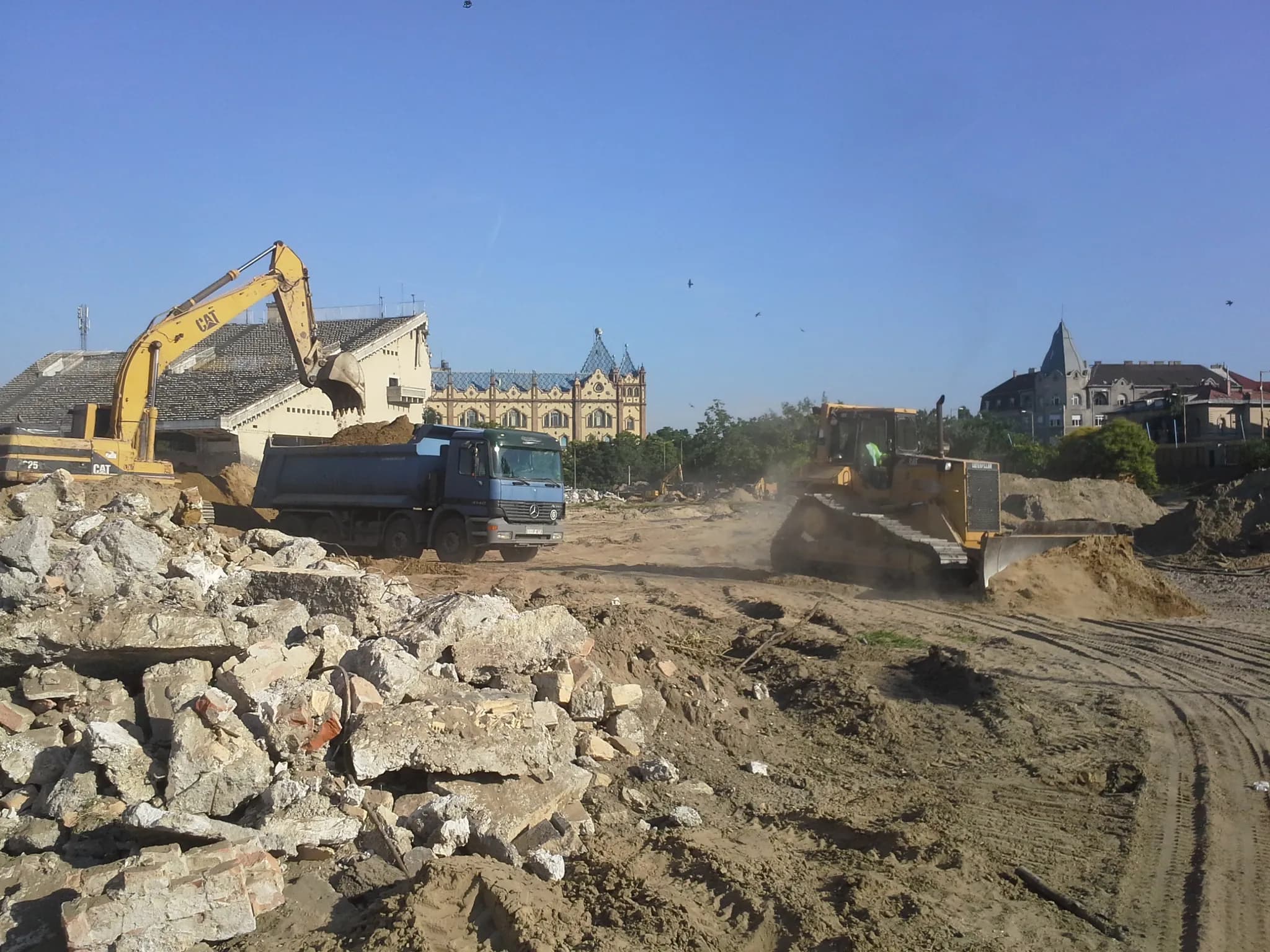 2016 – Puskás Ferenc Stadion bontása és földmunkái
