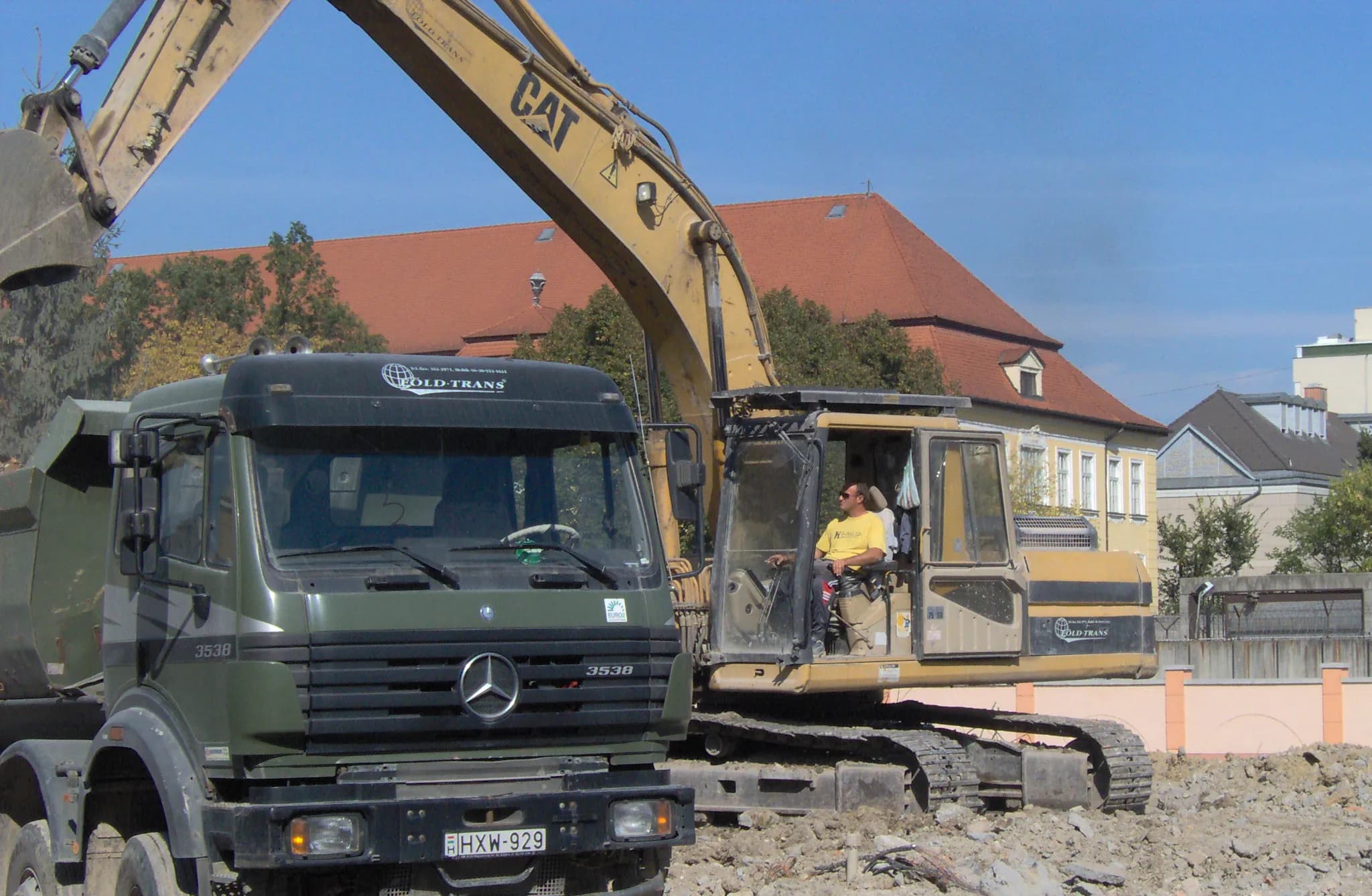 2006 – Egri Dohánygyár bontása